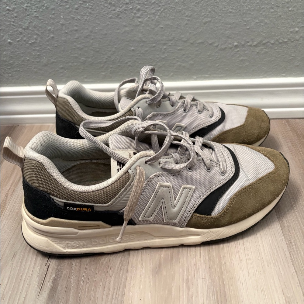 New Balance  Cream and olive green Sneakers